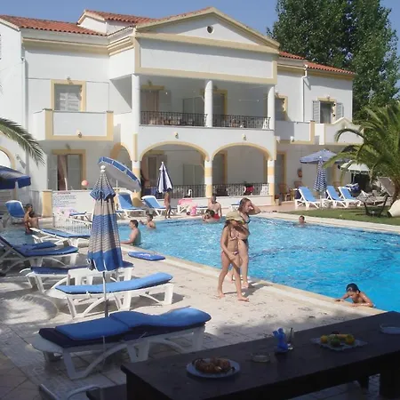 Alessandro Apart-hotel *